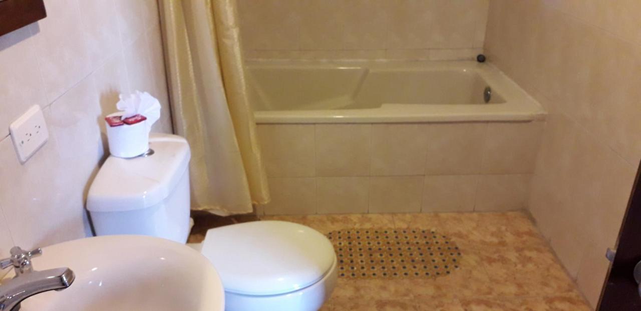 Hotel D' Oscar กาลี ภายนอก รูปภาพ